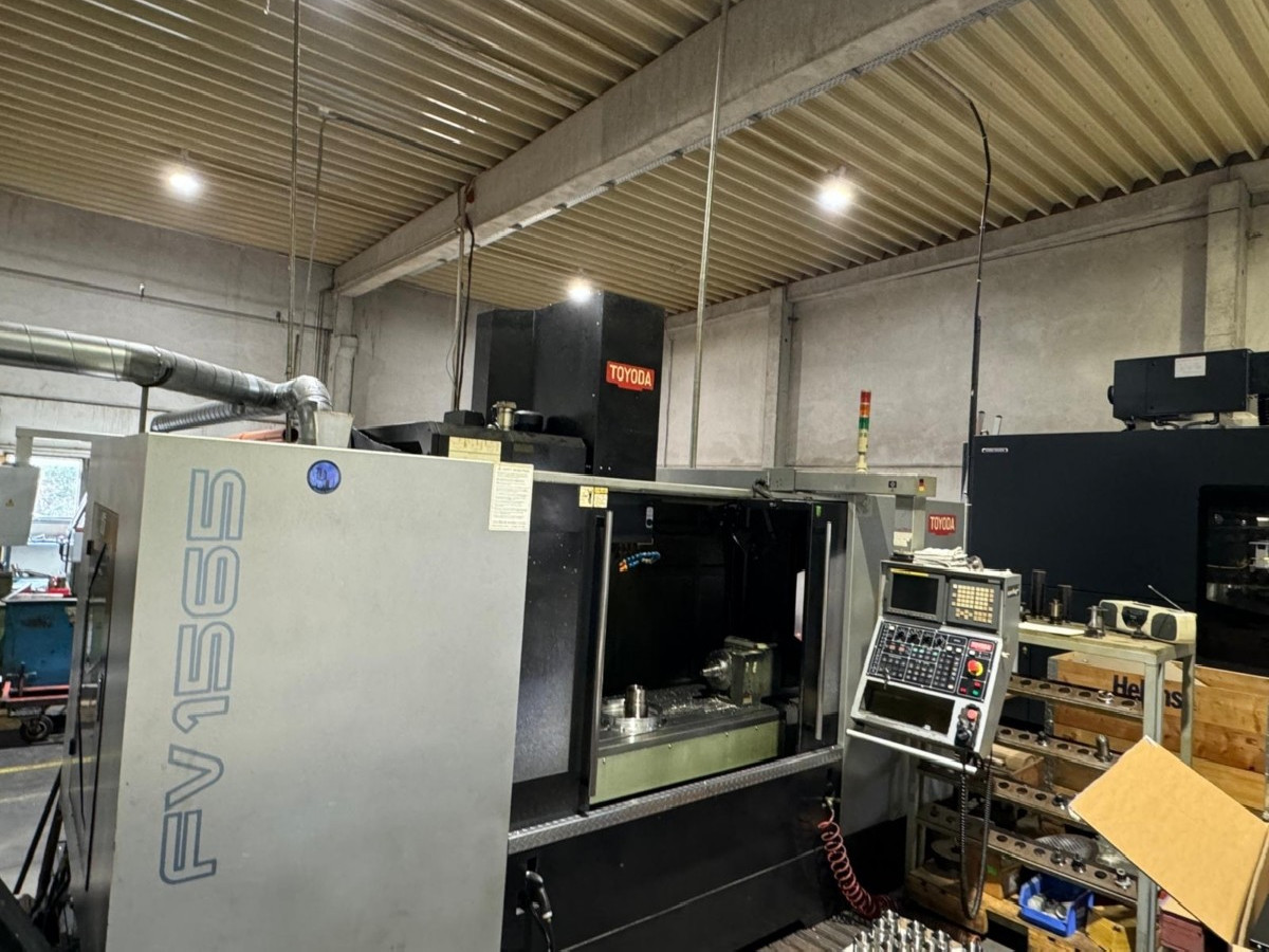 Machining Center - Vertical TOYODA FV 1565 photo on Industry-Pilot