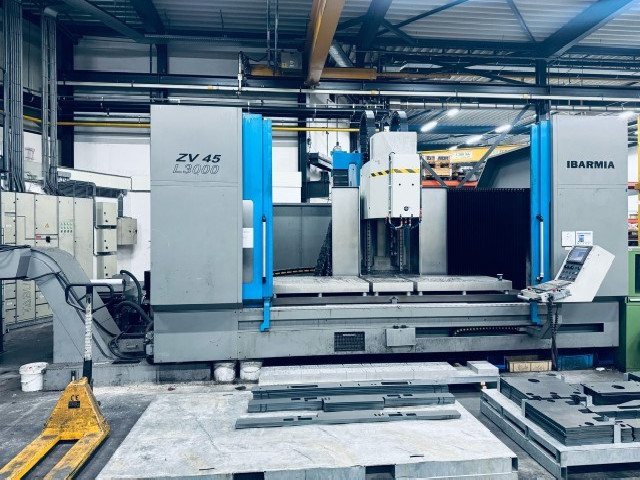 Machining Center - Vertical IBARMIA ZV-45/L3000 photo on Industry-Pilot