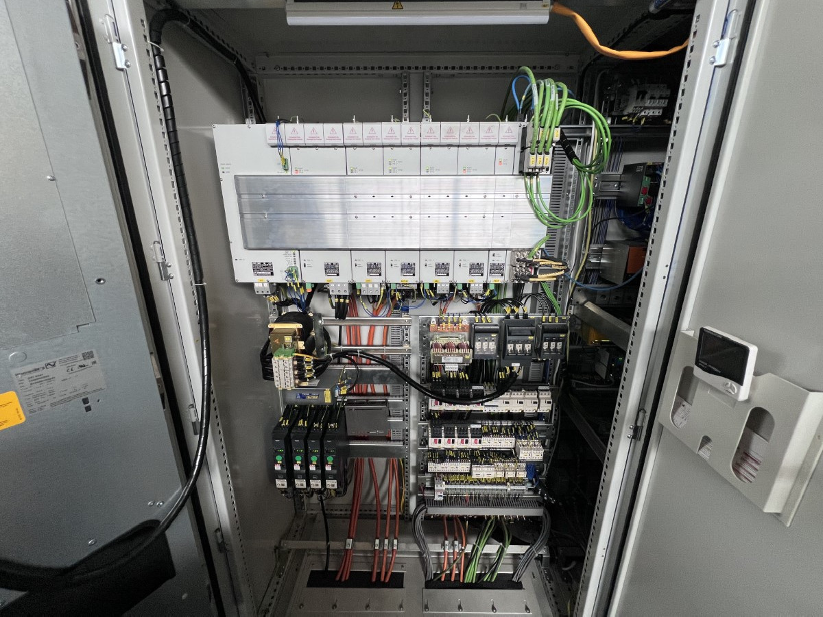 Perceuse à table TOS WHN (Q) 13 CNC Images sur Industry-Pilot