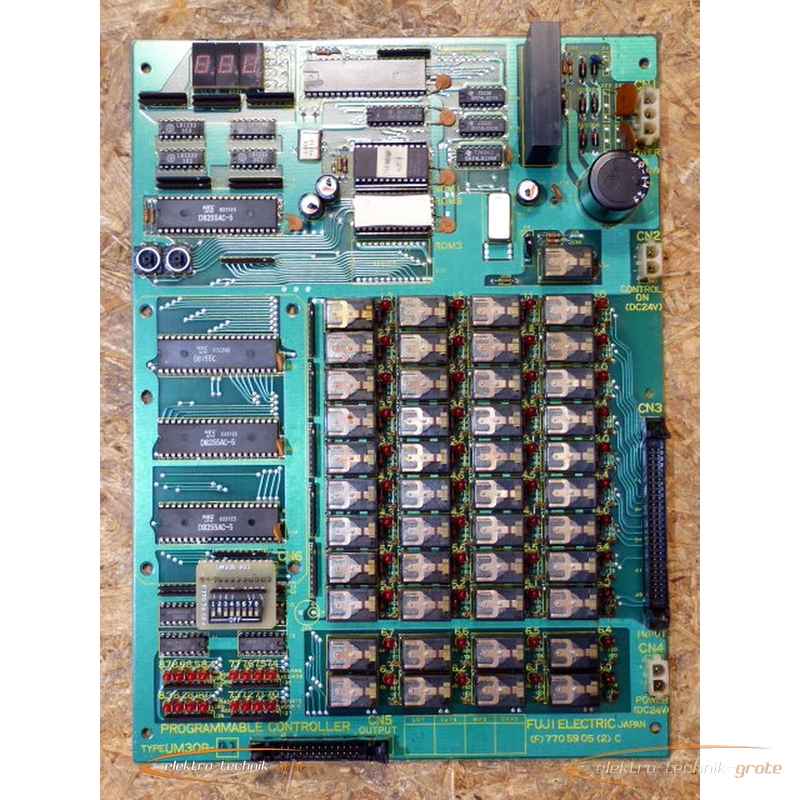 Controller Fanuc - Fuji UM30B-01 ProgrammableOutput CN537968-I 77 photo on Industry-Pilot