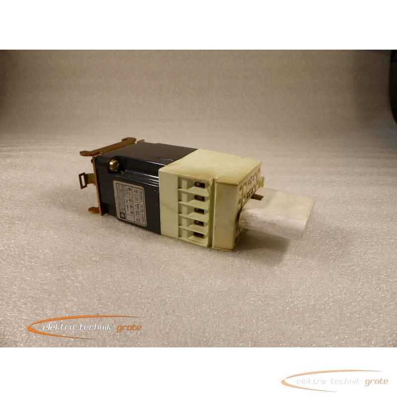 Modul Telemecanique CA2-FN 122 Relais220V TYP RC-T0 220V45927-B216 Bilder auf Industry-Pilot