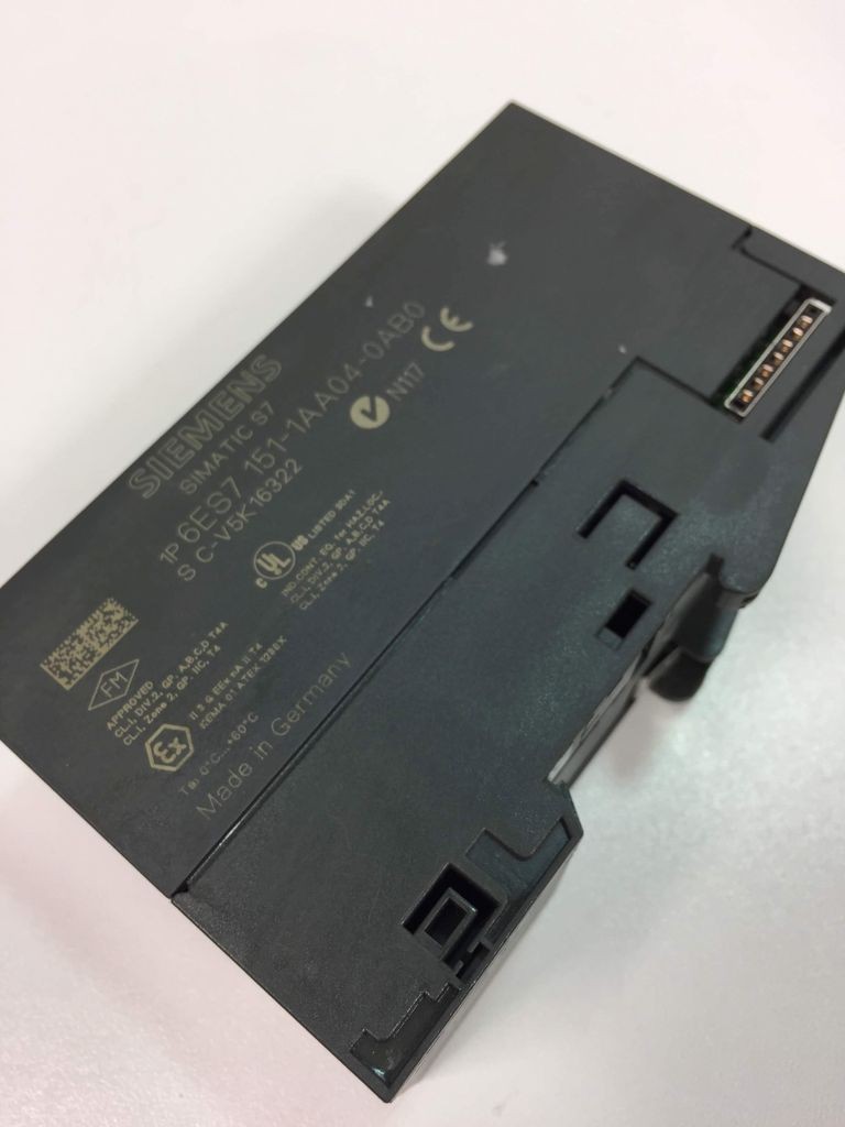  Siemens 6ES7 151-1AA04-0AB0 Steuerungsmodul Simatic S7 Interface Module الصورة على Industry-Pilot