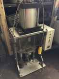  Kniehebelpresse - Doppelständer SMC Cylinder CDS 1 WFN 160-150-A51 Bilder auf Industry-Pilot