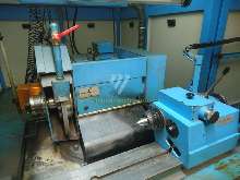 Cylindrical Grinding Machine TOS Hostivar UB 32/1000 photo on Industry-Pilot