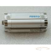  Pneumatik Kompaktzylinder Festo ADVU-16-40-P-AArtikel Nr 156513 - ungebraucht - Bilder auf Industry-Pilot