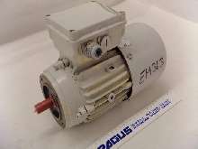  Three-phase servo motor HEW Typ: RF 71L/8-BB4 gebraucht ! photo on Industry-Pilot