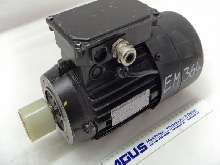  محرك سيرفو تيار متردد MOLL - MOTOR Typ: 5.5AZK 71C-8 B14 ( 5.5AZK71C-8B14 ) gebraucht  الصورة على Industry-Pilot