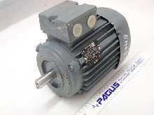  Three-phase servo motor VEM K21R 80 G 4-2 HL DIN EN 60034-1 Wellendurchmesser: Ø 19 mm Neu ! photo on Industry-Pilot