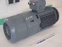 محرك سيرفو تيار متردد SEW KF67/R CV100L4/BMG/HR/TF/AV1H/IS ( KF67/RCV100L4/BMG/HR/TF/AV1H/IS ) Wellendurchmesser: Ø 22 mm الصورة على Industry-Pilot