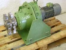  محرك ناقل الحركة CYCLO, LOHER Getriebe: CYCLO OFMG 89/84-319 ( CYCLOOFMG 89/84-319 ) Motor:  LOHER ABCA-100LD-04E Wellendurchmesser: Ø 95 mm Kettenraddurchmesser: Ø 300 mm,13 Zähne gebraucht ! الصورة على Industry-Pilot