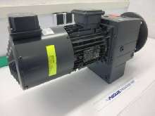 محرك ناقل الحركة LENZE GST09-2M VCK 100C32 ( GST09-2MVCK100C32 ) Neu  الصورة على Industry-Pilot