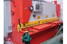  Hydraulic guillotine shear  Cogentech - QC 11 Y photo on Industry-Pilot