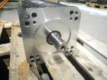 Servo motor  Rexroth Permanent Magnet Servo Motor MKE118B-024-PP0-KE4 + Kabel TESTED photo on Industry-Pilot