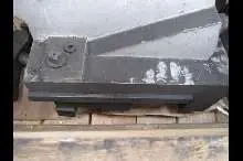 Chiffre NN Steady rest with roller bearing for lathe Lünette Images sur Industry-Pilot