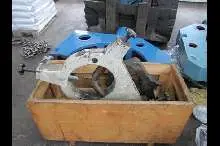 Chiffre NN Steady rest with roller bearing for lathe Lünette Images sur Industry-Pilot