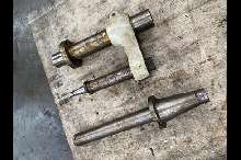 Knee-and-Column Milling Machine - univ. Zalinaz FB 44 photo on Industry-Pilot