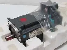  Siemens 3~Permanent Magnet ServoMotor 1FT5042-0AF04-1-Z 3000/min UNUSED OVP الصورة على Industry-Pilot