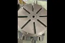 طاولة دائرية Unknown / Rundtisch الصورة على Industry-Pilot