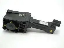  Servomoteur Lenze MCS 06I41-RS0B0-Z0C0-ST5S00N-R0SU +Getriebe GKR04-2S HAR 06IC41 UNUSED Images sur Industry-Pilot