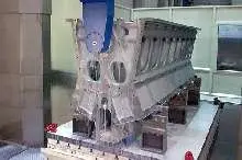 آلة تفريز جسرية WALDRICH-COBURG MULTITEC 2500 AP الصورة على Industry-Pilot