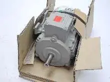  Servomoteur Siemens 3~Drehstrom Motor 1LA90804KA10-Z 0,55kw 1410 u/min unbenutzt Images sur Industry-Pilot