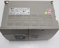 محول-التردد Schneider Electric Altivar 28 ATV28HU90N4 5,5kW 400V TESTED TOP ZUSTAND الصورة على Industry-Pilot