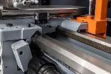 آلة خراطة بعمود توجيه وسحب HUVEMA HU 560 x 1500 NG الصورة على Industry-Pilot