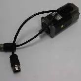 Servomoteur Omron Servomotor R7M-A40030-S1-D 400W 200V 3000 r/min Motor TOP ZUSTAND Images sur Industry-Pilot