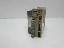 محول-التردد YASKAWA XtraDrive Servo xtra drive XD-08-MSD0 230v 0,8kW TESTED TOP ZUSTAND الصورة على Industry-Pilot