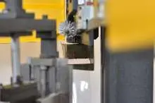  Automate de scie à ruban - Horizontal HESSE by BEKA-MAK BMSO 540 CGH NC Images sur Industry-Pilot