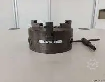  Dreibackenfutter D 125 