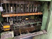 Plunger moulding press PLATARG 811 photo on Industry-Pilot