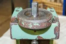 Зажимные тиски WMW Schraubstock фото на Industry-Pilot