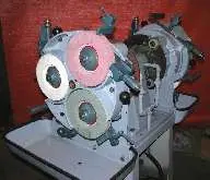 Meule Revolver Schleifbock Schleifmaschine 6-fach voreinstellbare Schleifplätze Images sur Industry-Pilot