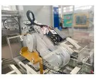  Industrieroboter Zelle mit einem Industrieroboter Mitsubishi RV-7FL-D1-S15 (sn: F6505020R) Bilder auf Industry-Pilot