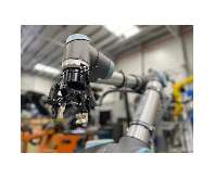 Industrial robot Robot UNIVERSAL UR10 photo on Industry-Pilot