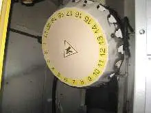 مركز تصنيع - شامل FANUC ROBODRILL Alpha D21Mi A5 الصورة على Industry-Pilot