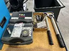 Обрабатывающий центр - вертикальный Bearbeitungszentrum Huron VX8 фото на Industry-Pilot