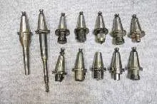 آخر Werkzeugpaket / Tool Package 60x SK50 -8 الصورة على Industry-Pilot