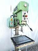Pillar Drilling Machine Säulenbohrmaschine - GILLARDON GB 25 photo on Industry-Pilot