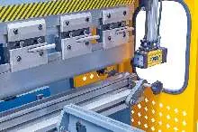 Presse plieuse hydraulique BERNARDO AKPL 1600 x 40 Images sur Industry-Pilot