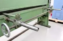 آلة ثني متأرجحة HERA UM II / 2000 x 2.5 الصورة على Industry-Pilot