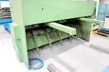 Hydraulic guillotine shear  FASTI / HOAN CHE 25/4 photo on Industry-Pilot