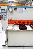 Hydraulic guillotine shear  LVD HST-C 31/6 photo on Industry-Pilot