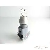   e a o 704.950.5 Schaltkontaktblock + 704.910.4 Druckschalter + Schloß Bilder auf Industry-Pilot