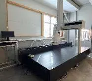 Koordinatenmessmaschine MITUTOYO Crysta-Apex S123010 Bilder auf Industry-Pilot