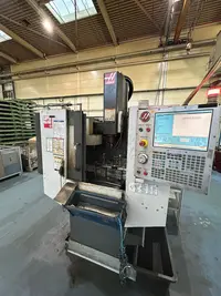  Centre de travail - Vertical Bearbeitungszentrum – Haas Super Mini Mill – Baujahr 2011 Images sur Industry-Pilot