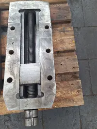 أداة التثبيت UNBEKANNT  الصورة على Industry-Pilot