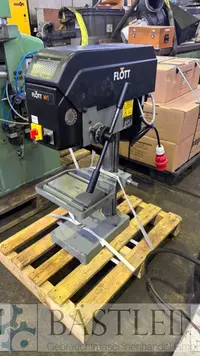 آلة حفر الطاولة FLOTT M1 ST الصورة على Industry-Pilot