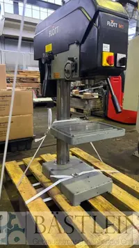 آلة حفر الطاولة FLOTT M1 ST الصورة على Industry-Pilot